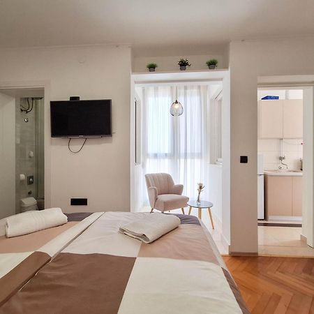 Apartment Andry 2 ซริกเวนิซา ภายนอก รูปภาพ