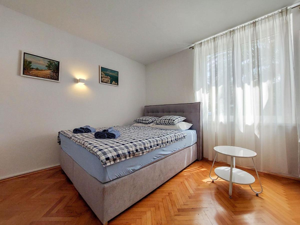 Apartment Andry 2 ซริกเวนิซา ภายนอก รูปภาพ